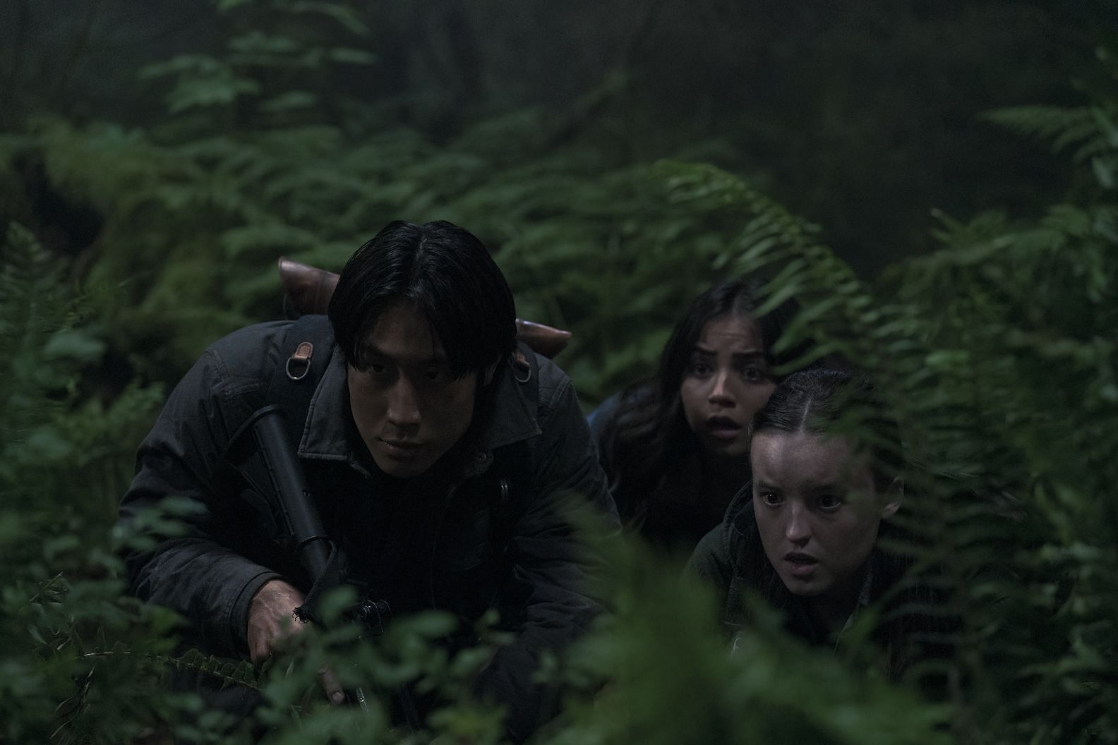 Jesse, Dina, and Ellie in the episode (Image via HBO)
